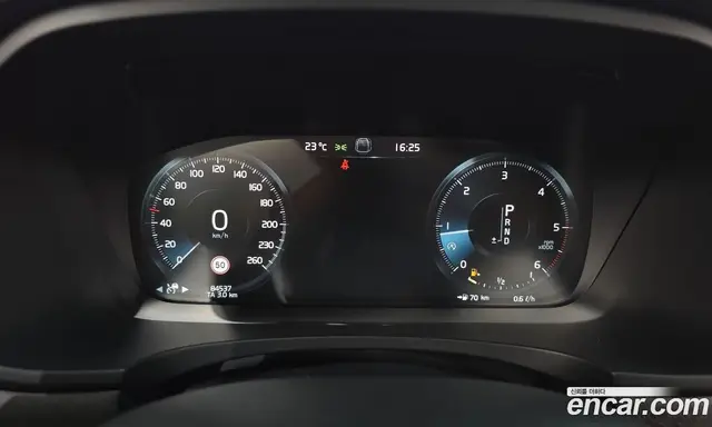 Volvo V90 2017 2.0 АКПП, миниатюра 8 Volvo V90 2017 2.0 АКПП, миниатюра 8