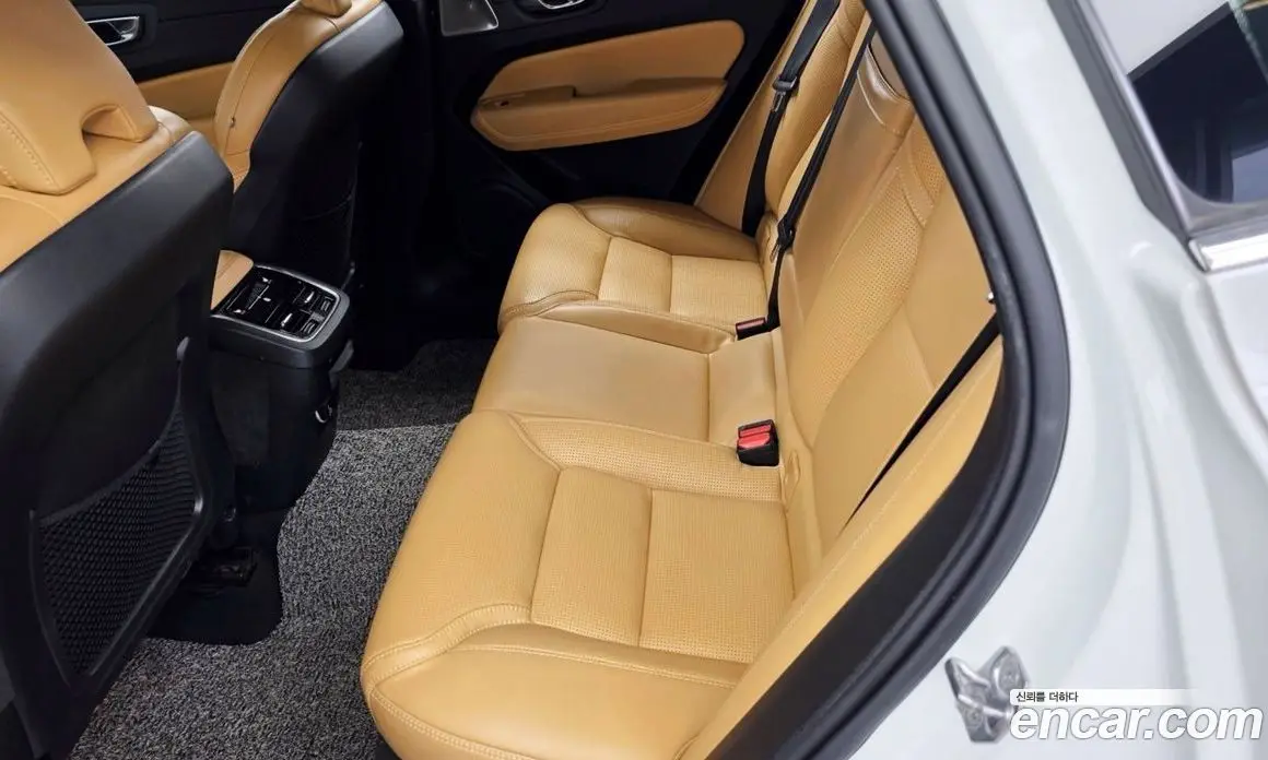 Volvo XC60 2020 2.0 АКПП, фото 16