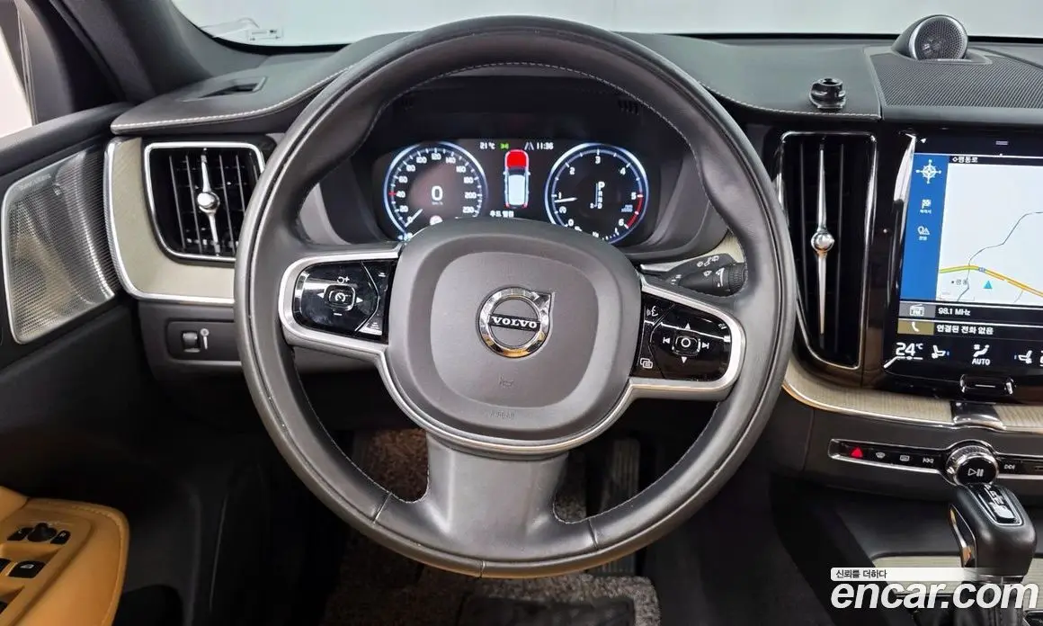 Volvo XC60 2020 2.0 АКПП, фото 19