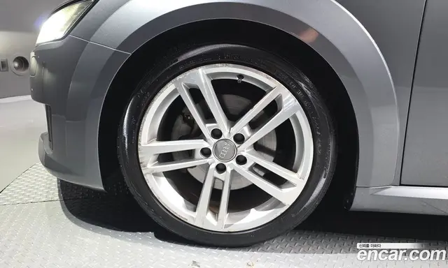 Audi TT 2015 2.0 АКПП, миниатюра 5