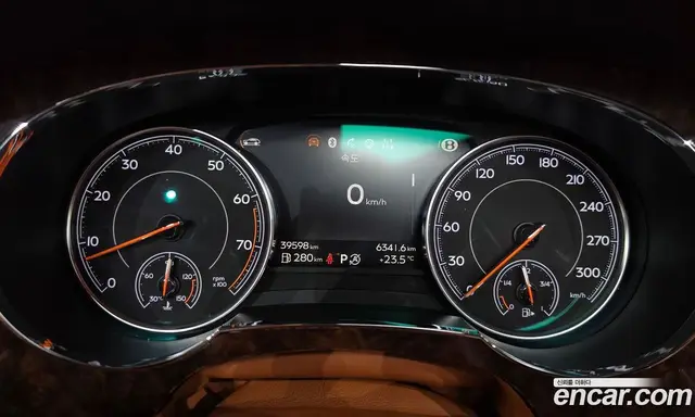 Bentley Bentayga 2017 6.0 АКПП, миниатюра 11