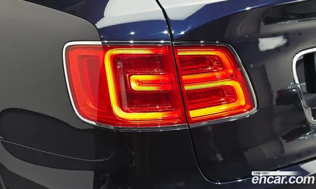 Bentley Bentayga 2017 6.0 АКПП, миниатюра 9