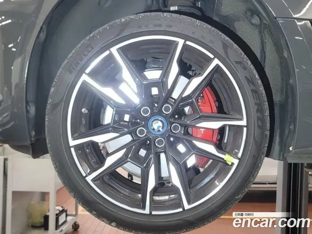 BMW i4 2023 АКПП, миниатюра 5