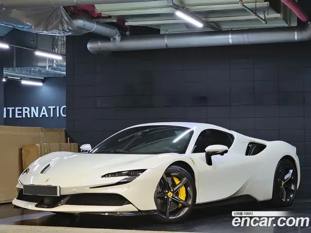Ferrari SF90 2022 4.0 АКПП, миниатюра 2
