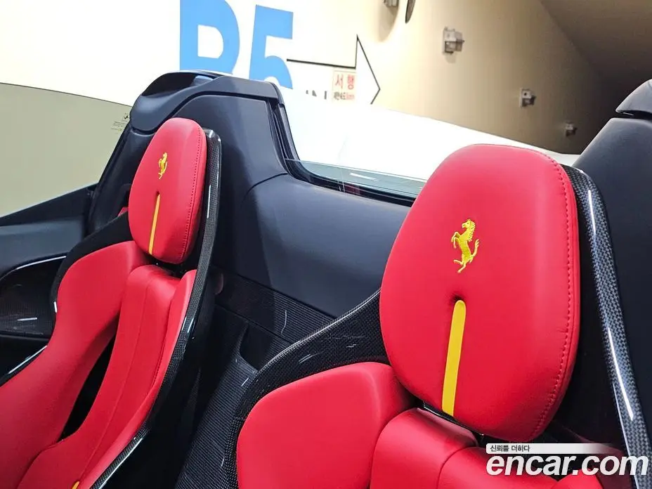 Ferrari SF90 2022 4.0 АКПП, фото 16