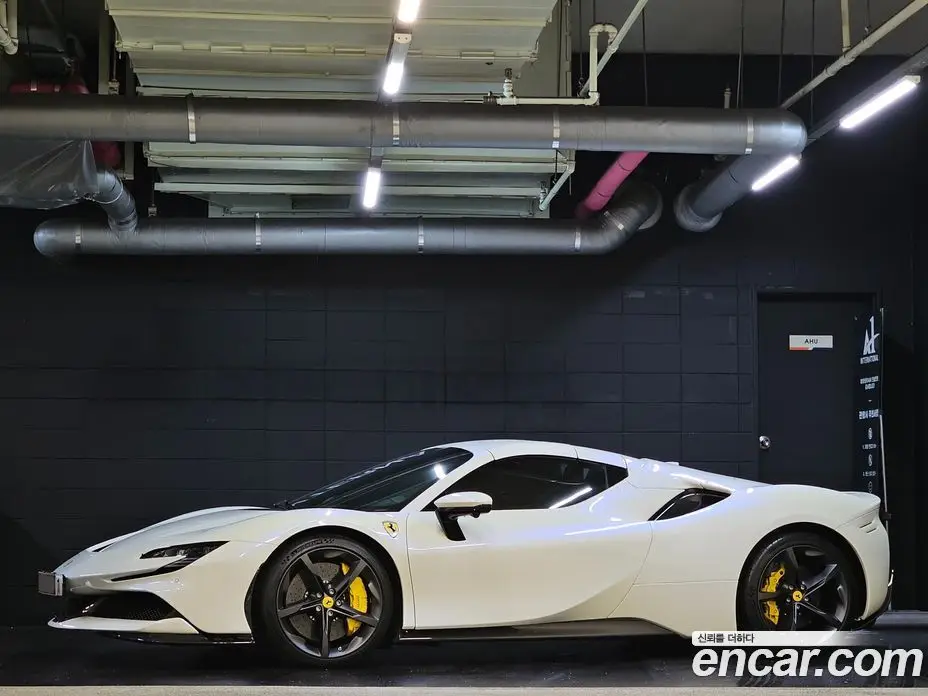 Ferrari SF90 2022 4.0 АКПП, фото 3