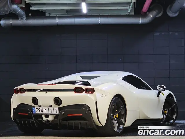 Ferrari SF90 2022 4.0 АКПП, миниатюра 4