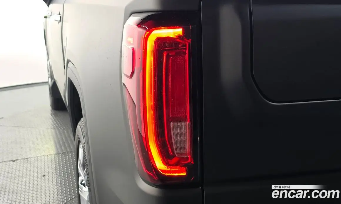 GMC Sierra 2024 6.2 АКПП, фото 9