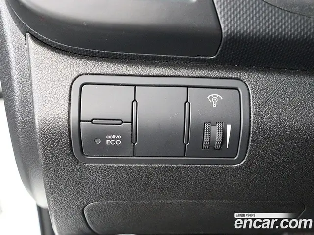 Hyundai Accent 2012 1.6 АКПП, миниатюра 12