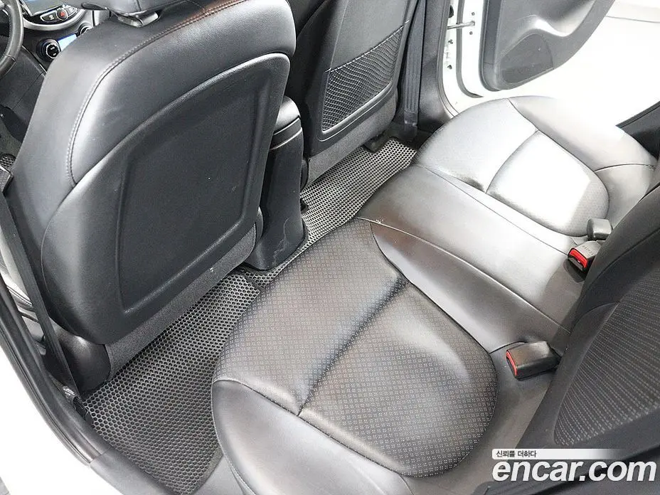 Hyundai Accent 2012 1.6 АКПП, фото 16