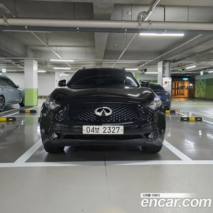 Infiniti QX70 2017 3.7 АКПП, фото 3 Infiniti QX70 2017 3.7 АКПП, фото 3