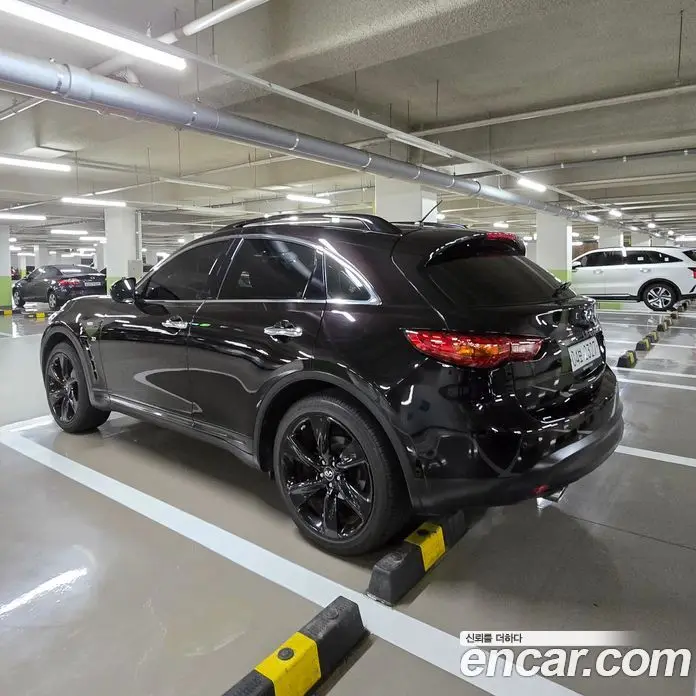 Infiniti QX70 2017 3.7 АКПП, фото 4 Infiniti QX70 2017 3.7 АКПП, фото 4