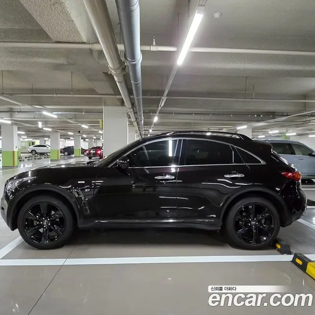 Infiniti QX70 2017 3.7 АКПП, миниатюра 7 Infiniti QX70 2017 3.7 АКПП, миниатюра 7