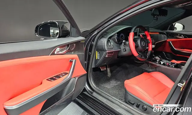 Kia Stinger 2019 2.0 АКПП, миниатюра 10 Kia Stinger 2019 2.0 АКПП, миниатюра 10