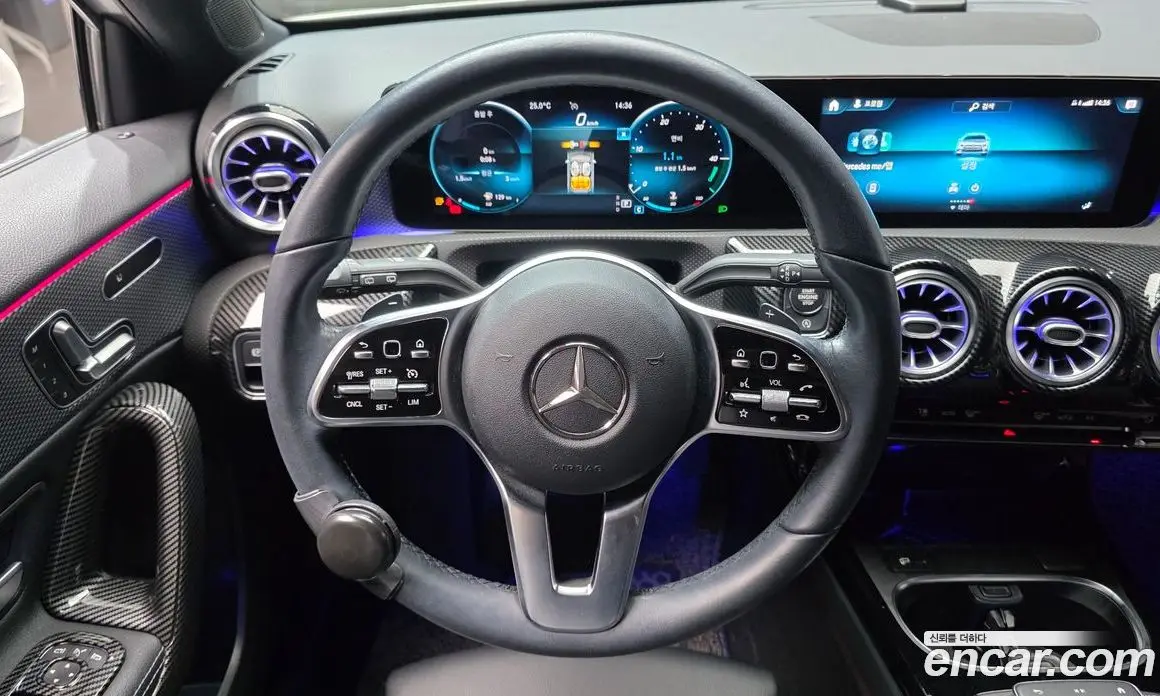 Mercedes-Benz A-Class 2021 2.0 АКПП, фото 19