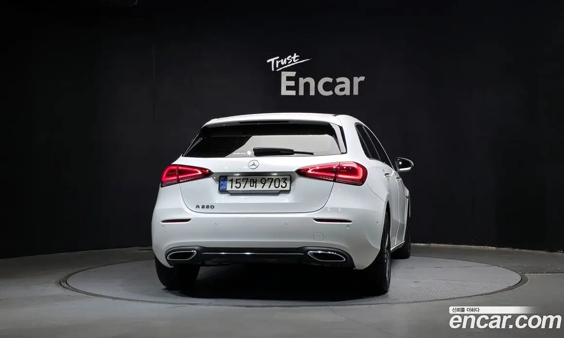 Mercedes-Benz A-Class 2021 2.0 АКПП, фото 4
