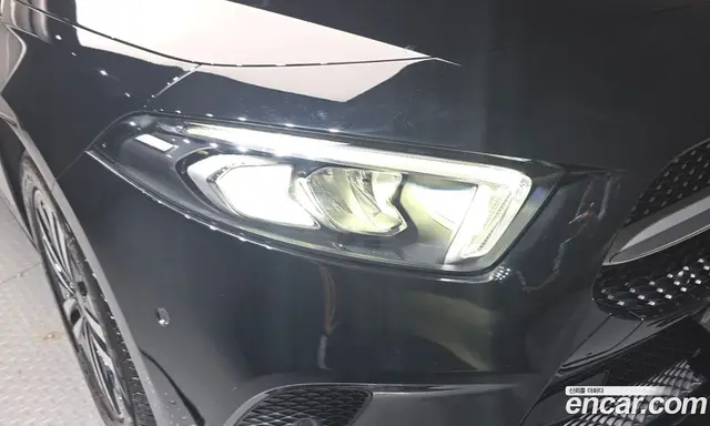 Mercedes-Benz A-Class 2023 2.0 АКПП, миниатюра 8
