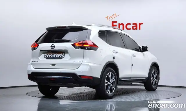 Nissan X-Trail 2018 2.5 АКПП, миниатюра 2