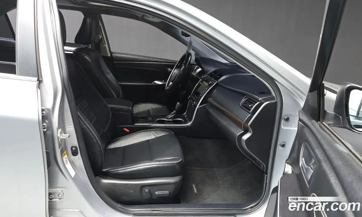 Toyota Camry 2015 2.5 АКПП, фото 11