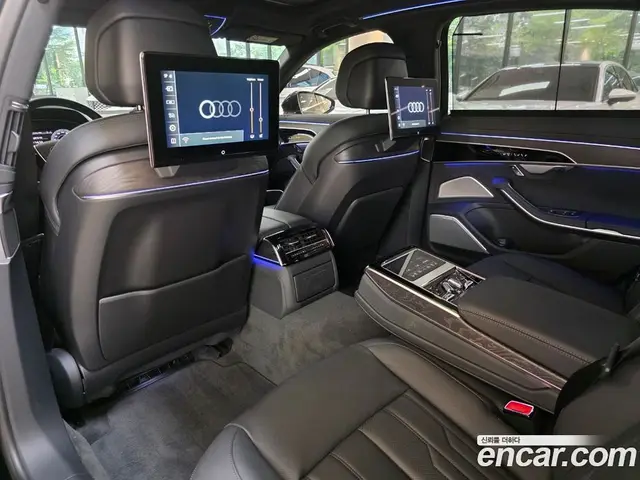 Audi A8 2023 3.0 АКПП, миниатюра 11