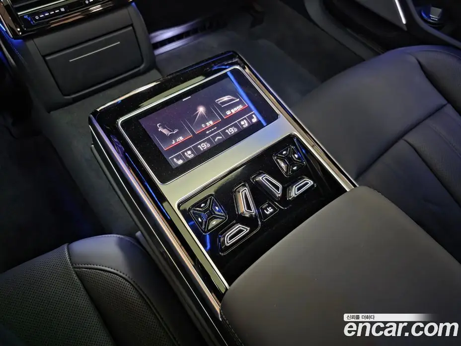 Audi A8 2023 3.0 АКПП, фото 16