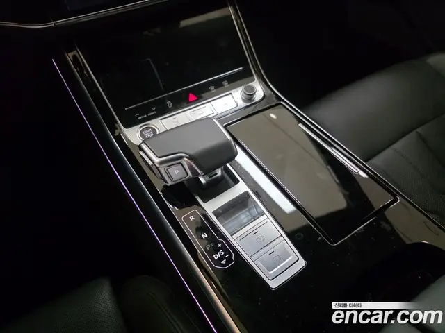 Audi A8 2023 3.0 АКПП, миниатюра 9