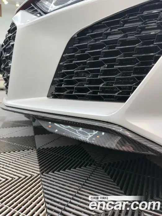 Audi R8 2017 5.2 АКПП, фото 13