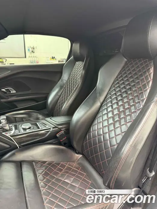 Audi R8 2017 5.2 АКПП, фото 18