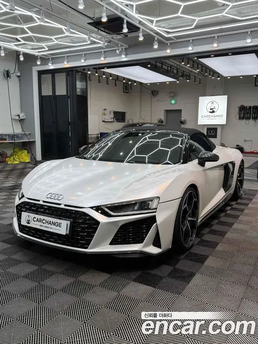 Audi R8 2017 5.2 АКПП, фото 5