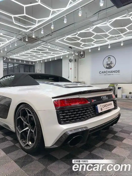 Audi R8 2017 5.2 АКПП, фото 6