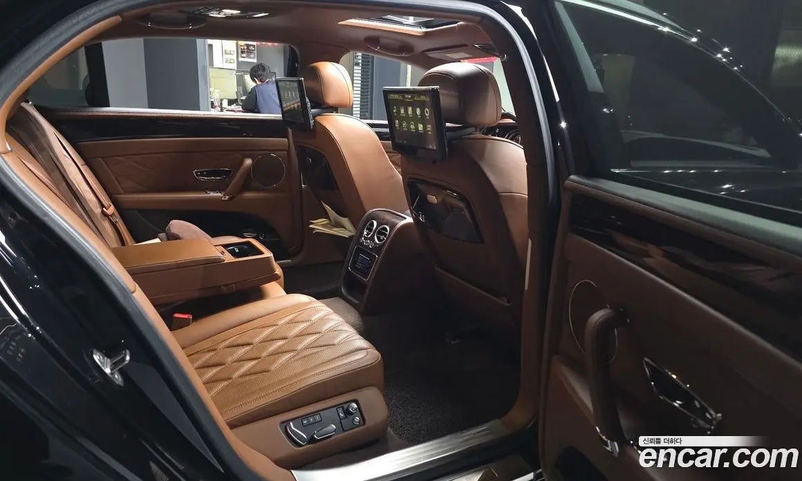 Bentley Flying Spur 2015 6.0 АКПП, фото 17