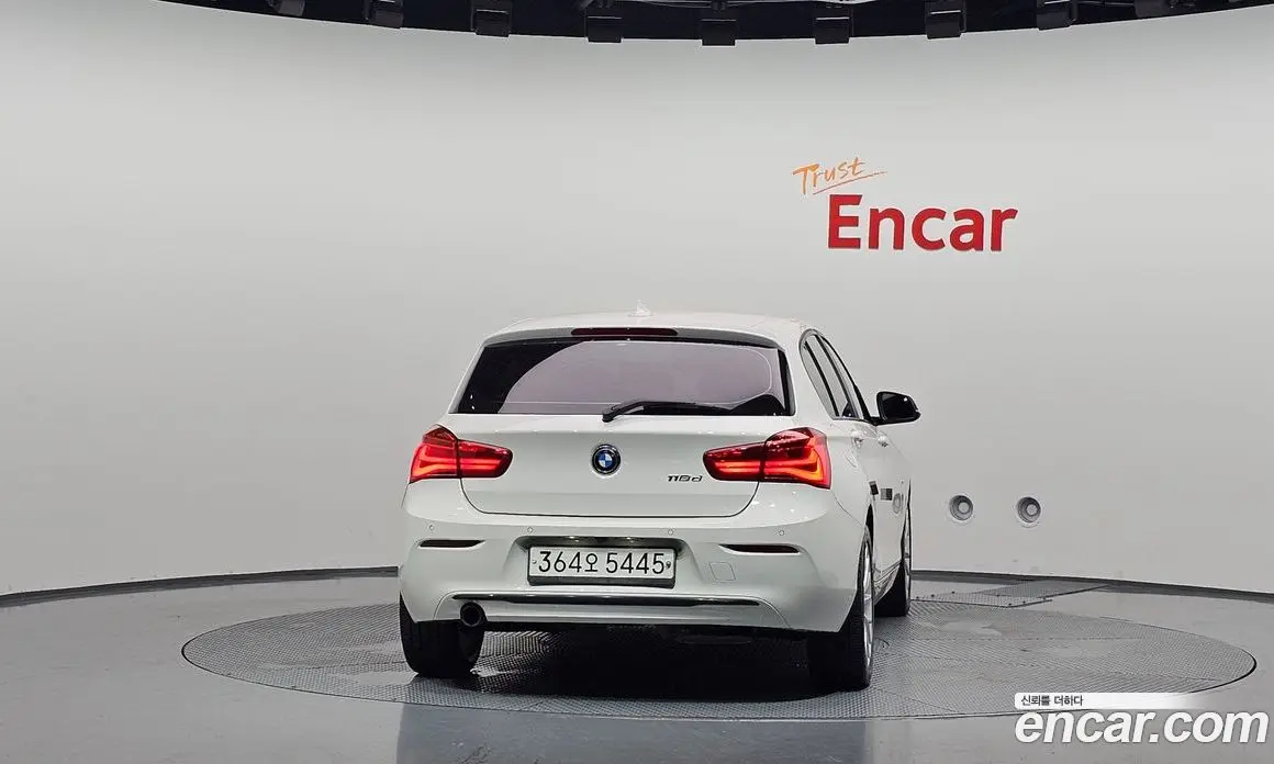 BMW 1 серия 2016 2.0 АКПП, фото 4 BMW 1 серия 2016 2.0 АКПП, фото 4