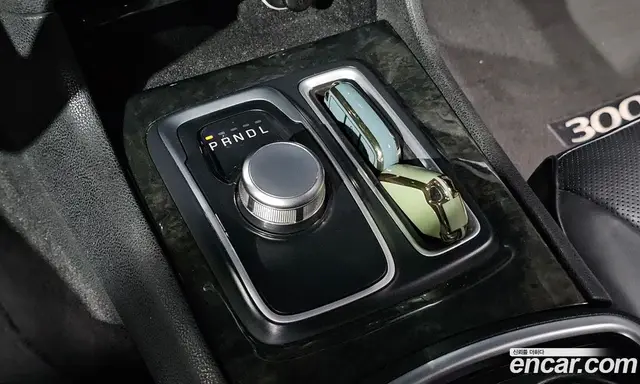 Chrysler 300C 2016 3.6 АКПП, миниатюра 9 Chrysler 300C 2016 3.6 АКПП, миниатюра 9