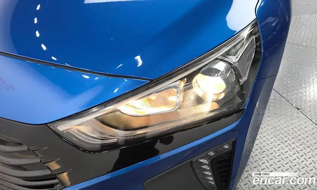 Hyundai Ioniq 2017 1.6 АКПП, миниатюра 8