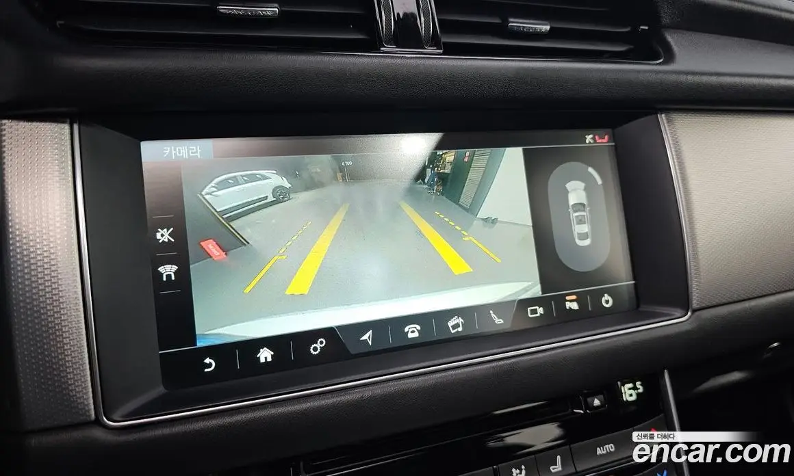 Jaguar XF 2017 2.0 АКПП, фото 14