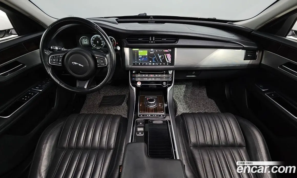 Jaguar XF 2017 2.0 АКПП, фото 7