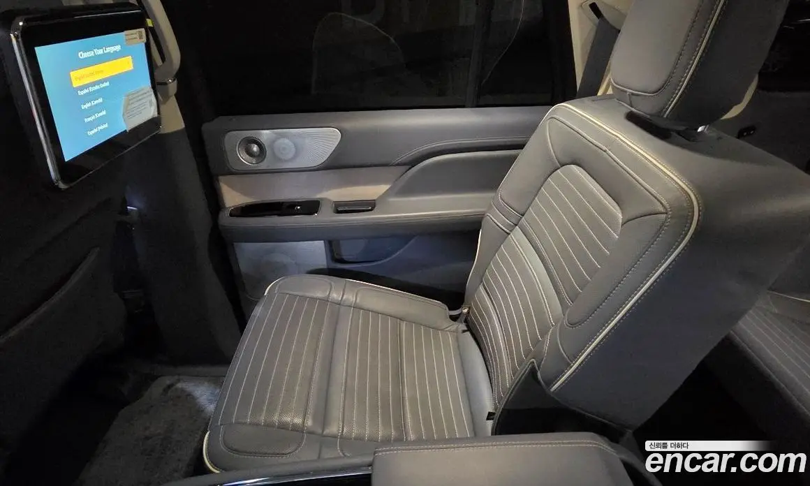Lincoln Navigator 2022 3.5 АКПП, фото 14 Lincoln Navigator 2022 3.5 АКПП, фото 14