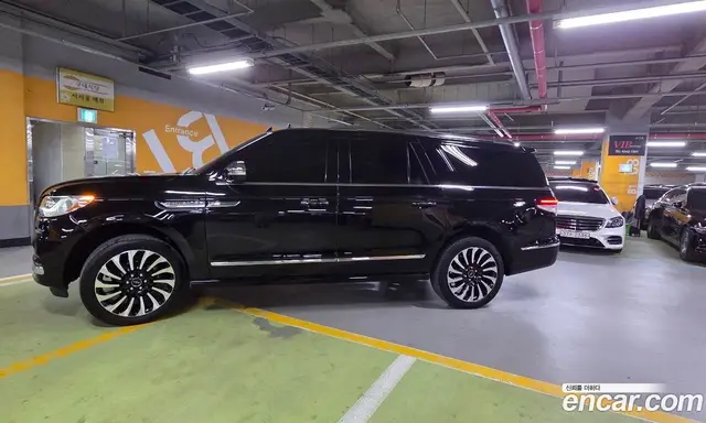 Lincoln Navigator 2022 3.5 АКПП, миниатюра 5 Lincoln Navigator 2022 3.5 АКПП, миниатюра 5