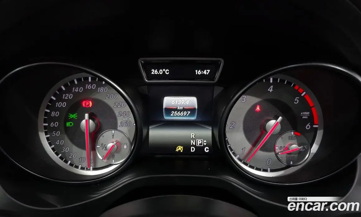 Mercedes-Benz GLA-Class 2016 2.1 АКПП, фото 11
