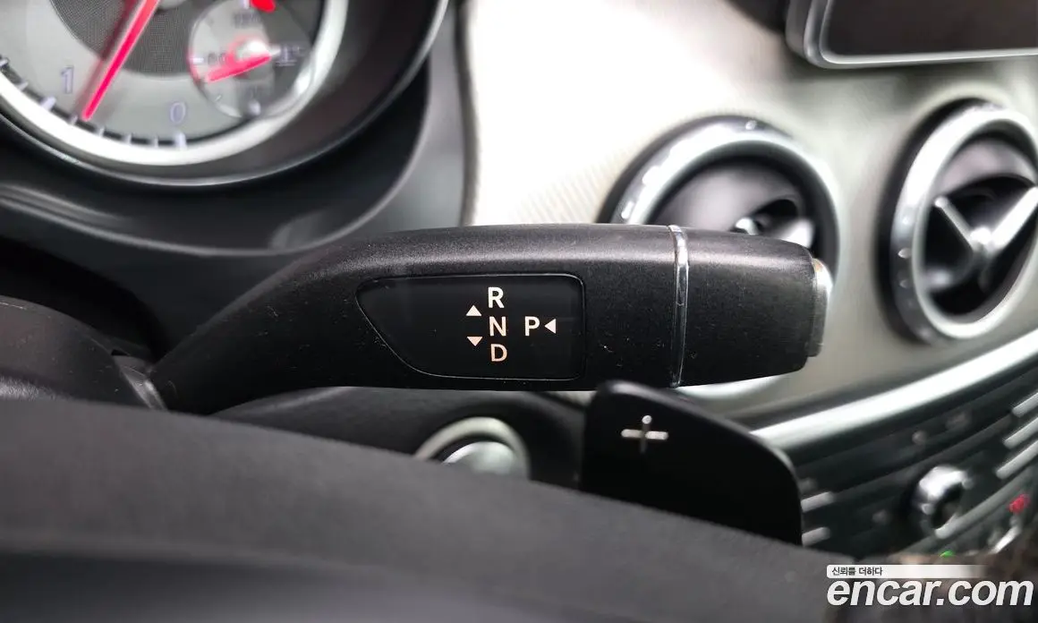 Mercedes-Benz GLA-Class 2016 2.1 АКПП, фото 12