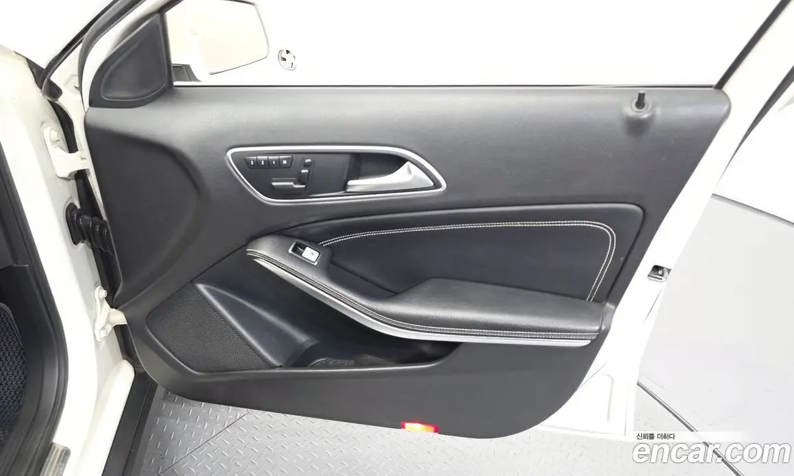 Mercedes-Benz GLA-Class 2016 2.1 АКПП, фото 14