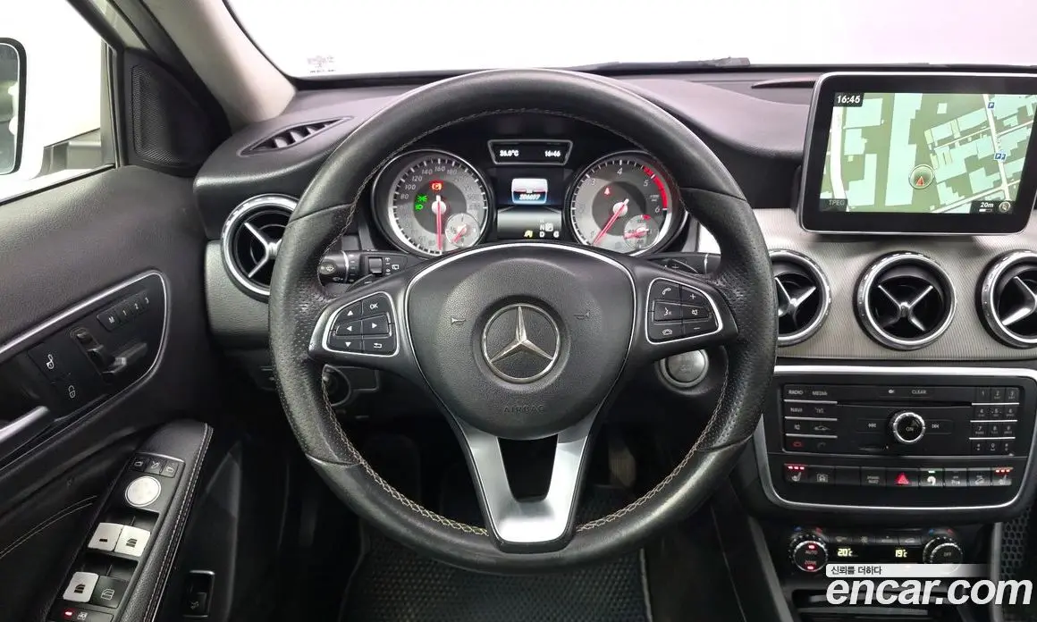 Mercedes-Benz GLA-Class 2016 2.1 АКПП, фото 19
