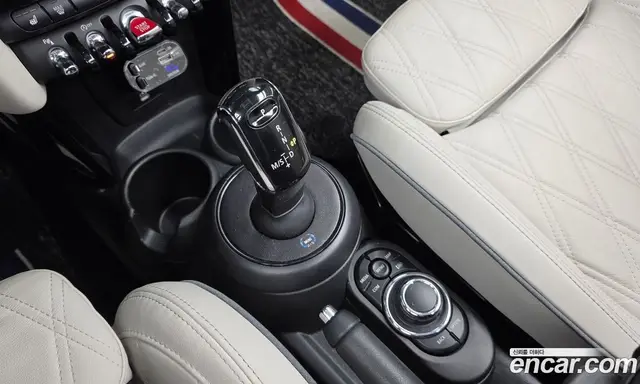 Mini Cooper Convertible 2023 2.0 АКПП, миниатюра 9 Mini Cooper Convertible 2023 2.0 АКПП, миниатюра 9