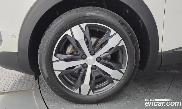 Peugeot 5008 2022 1.5 АКПП, миниатюра 5