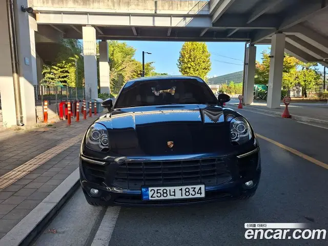 Porsche Macan 2015 2.0 АКПП, миниатюра 3