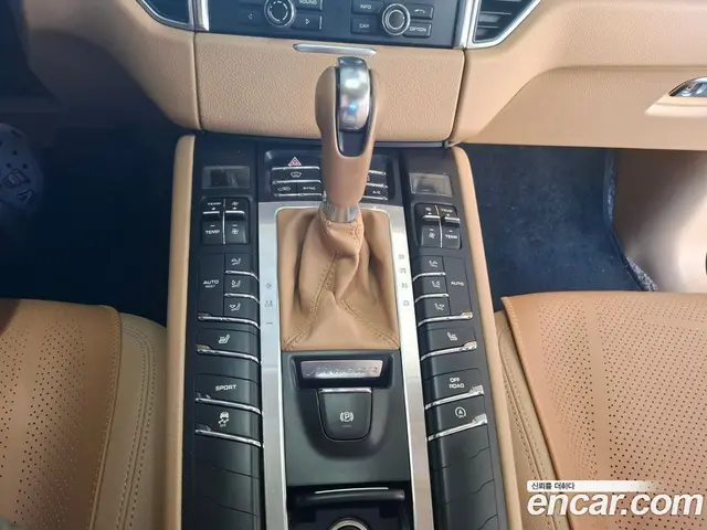 Porsche Macan 2015 2.0 АКПП, миниатюра 9