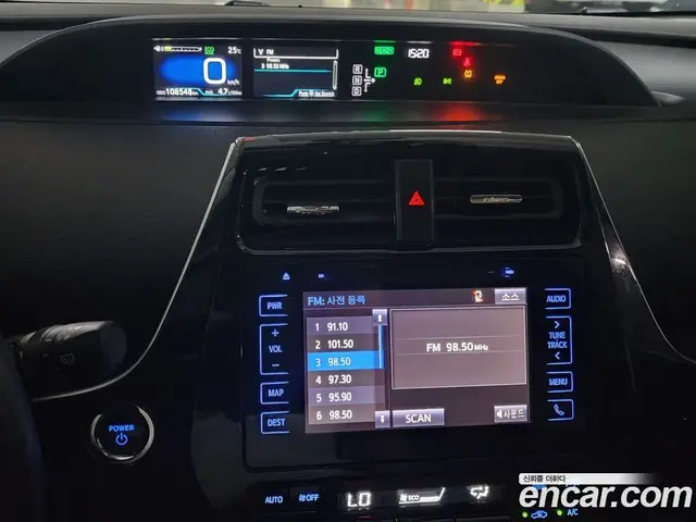 Toyota Prius 2016 1.8 АКПП, миниатюра 8