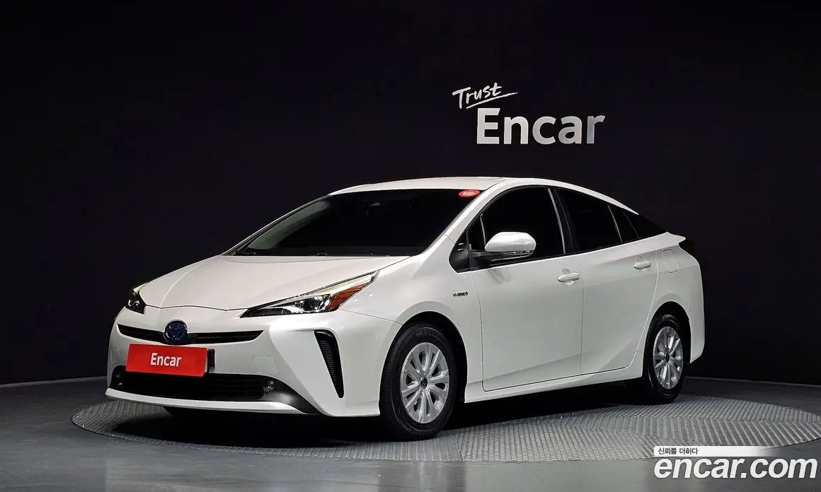 Toyota Prius 2021 1.8 АКПП, фото 1 Toyota Prius 2021 1.8 АКПП, фото 1