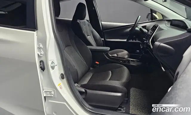 Toyota Prius 2021 1.8 АКПП, миниатюра 12
