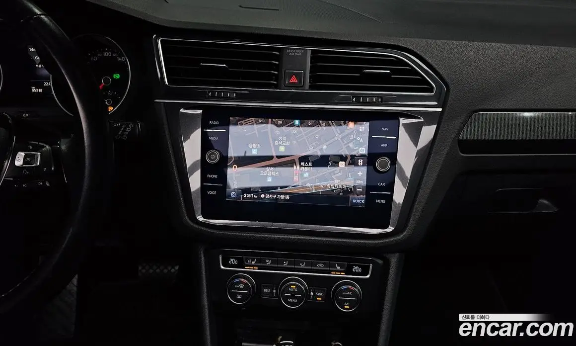 Volkswagen Tiguan 2018 2.0 АКПП, фото 14